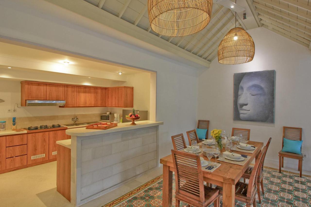 Uma Lima Villa Batu Belig - Close To The Beach ชังกู ภายนอก รูปภาพ