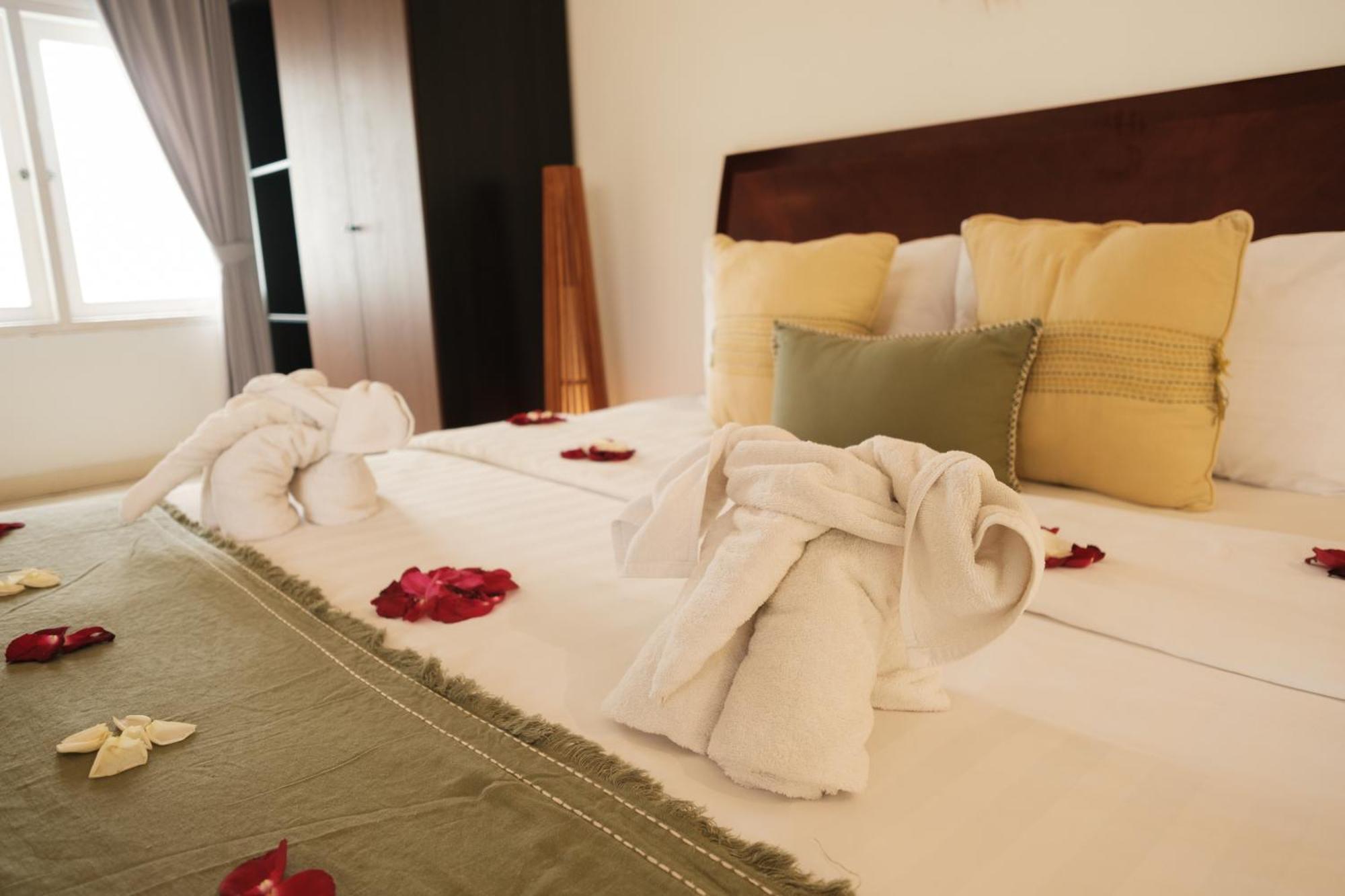 Uma Lima Villa Batu Belig - Close To The Beach ชังกู ภายนอก รูปภาพ