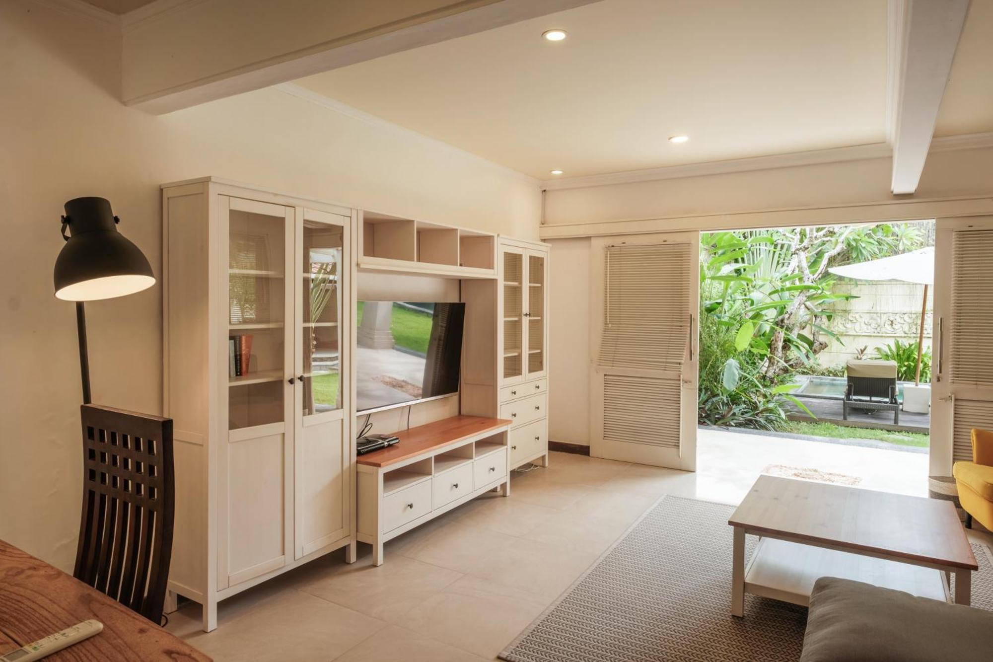 Uma Lima Villa Batu Belig - Close To The Beach ชังกู ภายนอก รูปภาพ