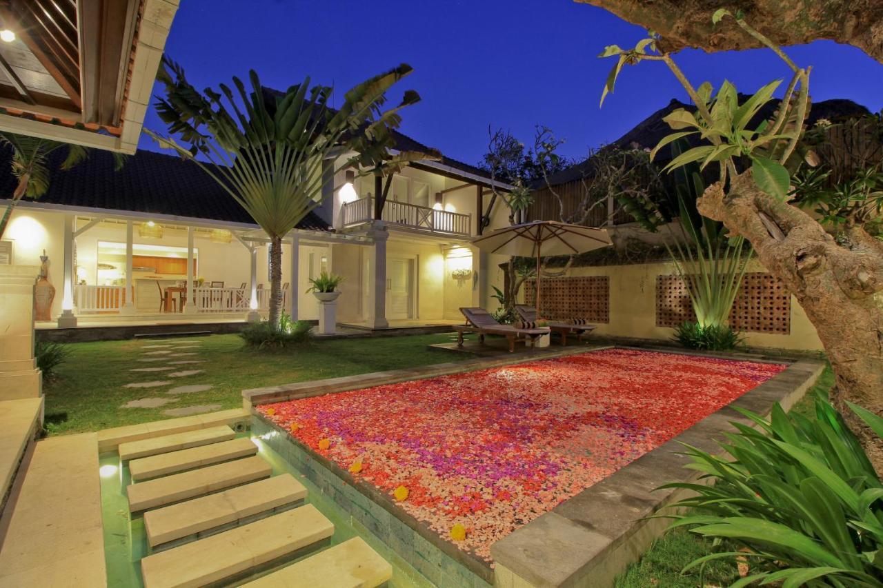 Uma Lima Villa Batu Belig - Close To The Beach ชังกู ภายนอก รูปภาพ