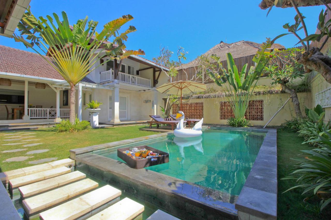 Uma Lima Villa Batu Belig - Close To The Beach ชังกู ภายนอก รูปภาพ